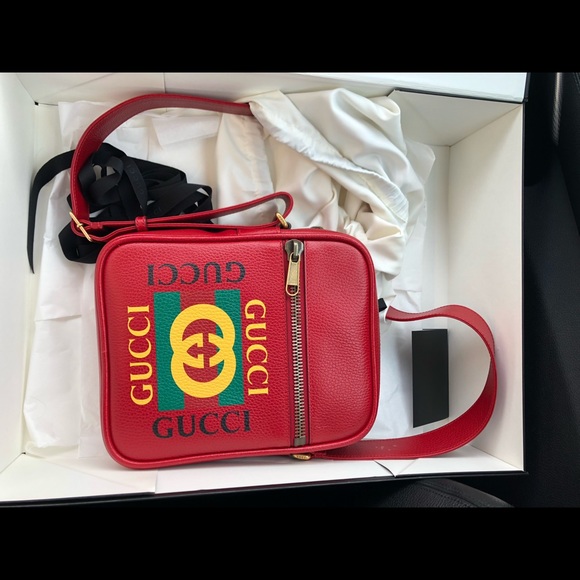 Red vintage logo gucci messenger - Picture 1 of 8